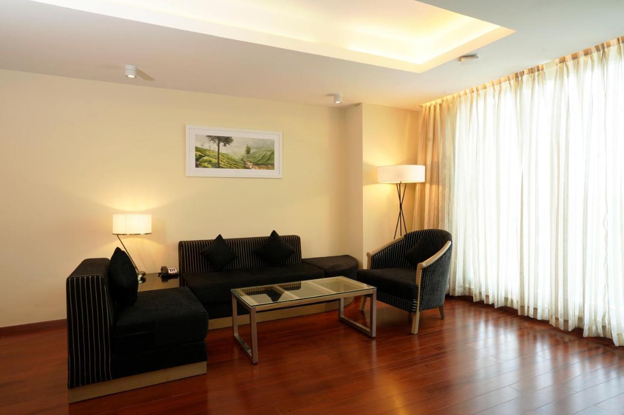 O By Tamara, Trivandrum 特里凡得琅 外观 照片 A living room
