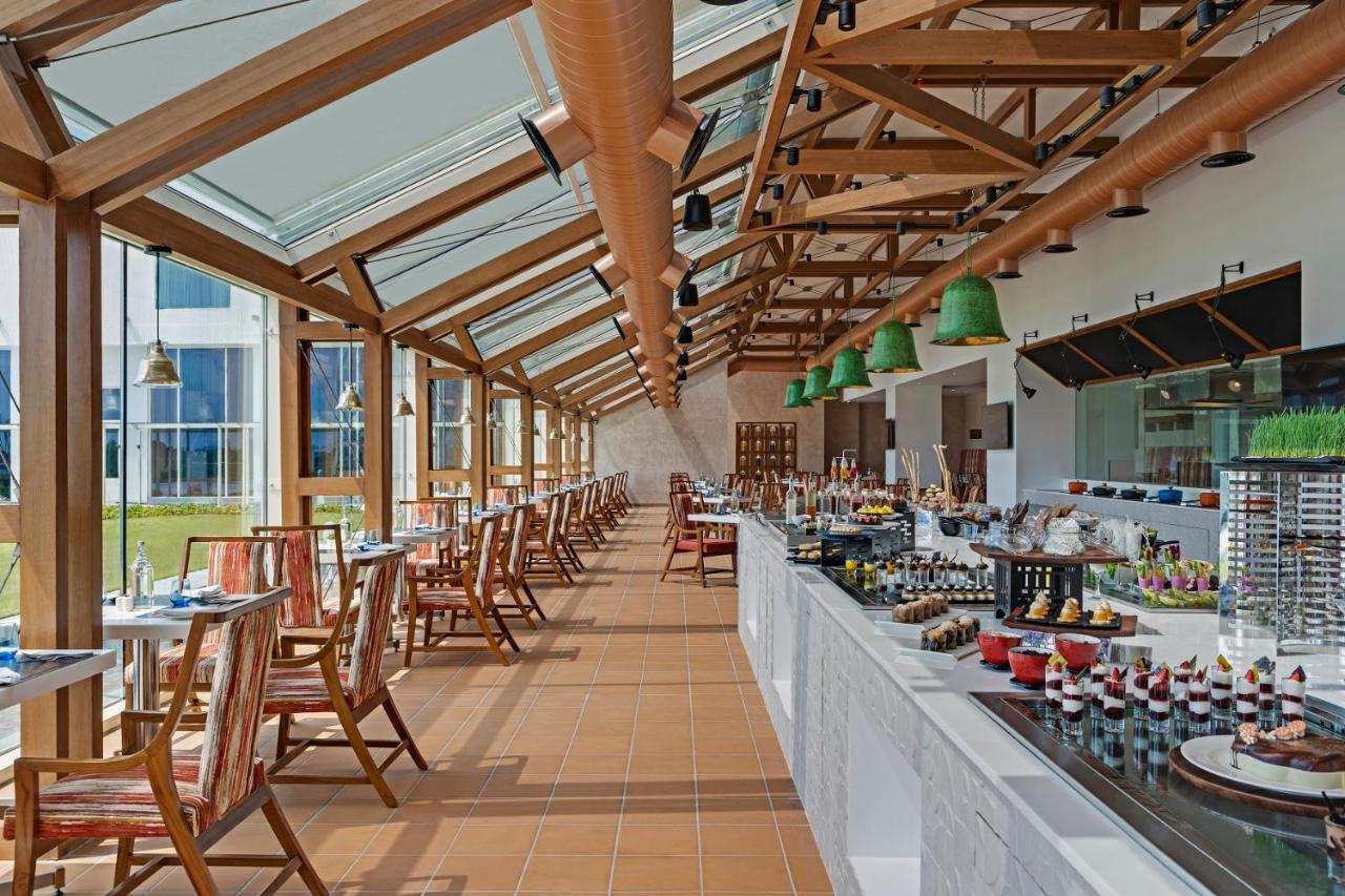 O By Tamara, Trivandrum 特里凡得琅 外观 照片 The restaurant